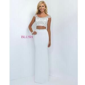 Blush by Alexa 11000 Flirty 2pc Prom Dress Gown White sparkly rhinestones size 6